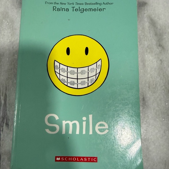 Colorful Children's Book Collection - Picture 7 of 10